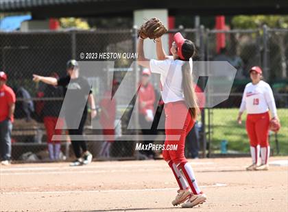 Thumbnail 3 in Mater Dei vs. Edison (Alan Dugard Classic) photogallery.