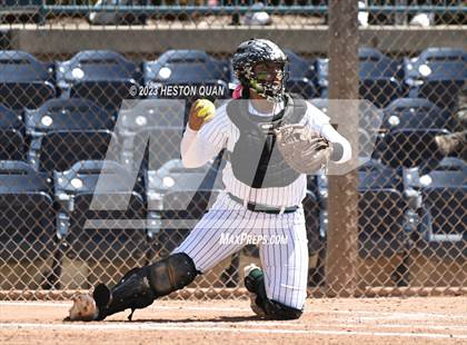 Thumbnail 2 in Mater Dei vs. Edison (Alan Dugard Classic) photogallery.