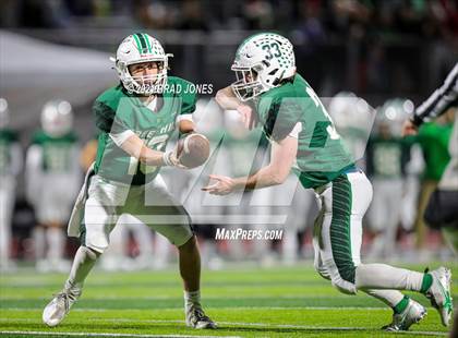 Thumbnail 2 in Columbia Central @ Green Hill (TSSAA D1 5A 2nd Round Playoff) photogallery.