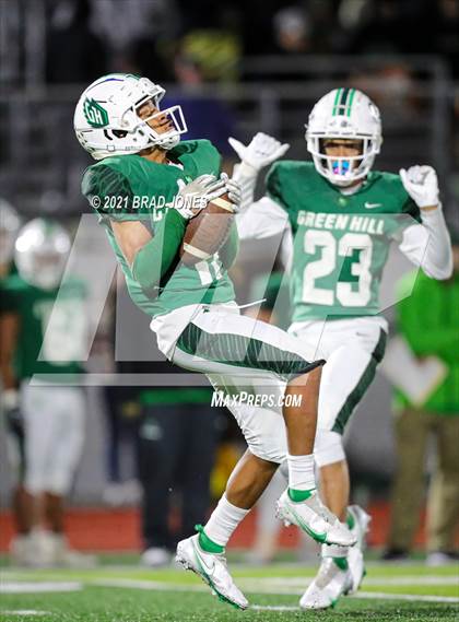 Thumbnail 1 in Columbia Central @ Green Hill (TSSAA D1 5A 2nd Round Playoff) photogallery.