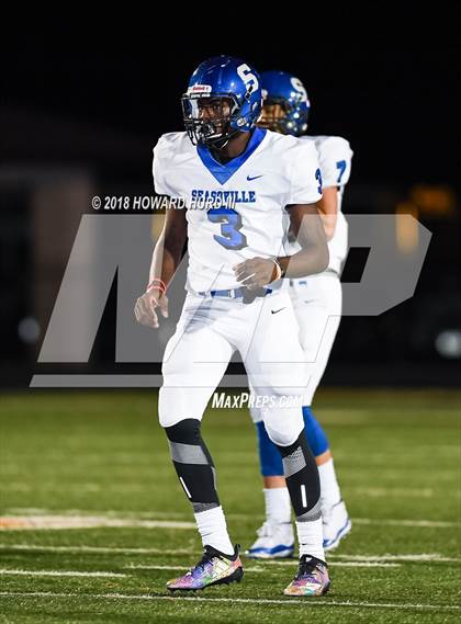 Thumbnail 2 in Seagoville @ Aledo (UIL 5A Division 2 Bi-District Playoff) photogallery.