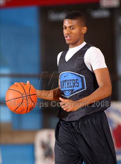 Thumbnail 1 in Crowley vs Memorial (Texas-Oklahoma Shootout) photogallery.