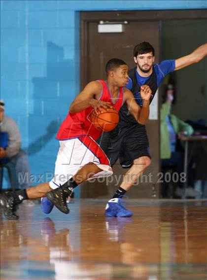 Thumbnail 2 in Crowley vs Memorial (Texas-Oklahoma Shootout) photogallery.