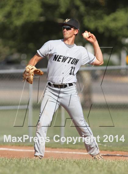 Thumbnail 2 in Kapaun Mt. Carmel vs. Newton (KSHSAA 5A Regional Playoff) photogallery.