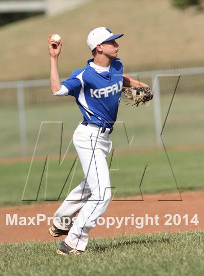 Thumbnail 2 in Kapaun Mt. Carmel vs. Newton (KSHSAA 5A Regional Playoff) photogallery.