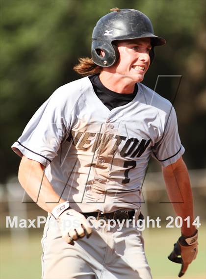 Thumbnail 3 in Kapaun Mt. Carmel vs. Newton (KSHSAA 5A Regional Playoff) photogallery.
