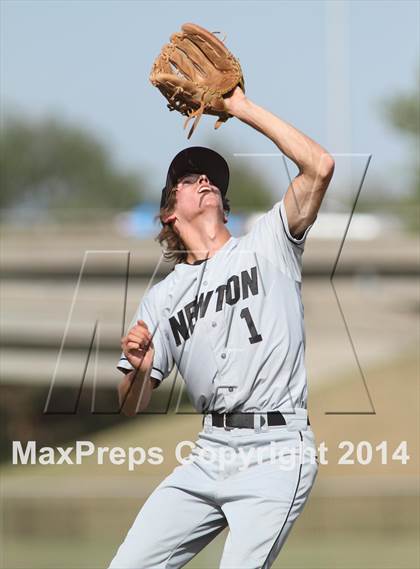 Thumbnail 1 in Kapaun Mt. Carmel vs. Newton (KSHSAA 5A Regional Playoff) photogallery.