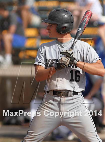 Thumbnail 2 in Kapaun Mt. Carmel vs. Newton (KSHSAA 5A Regional Playoff) photogallery.