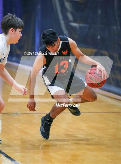 Thumbnail 3 in Mayer vs Basis-Phoenix (Wrangler Classic) photogallery.