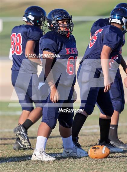 Thumbnail 3 in Highland @ East Bakersfield photogallery.