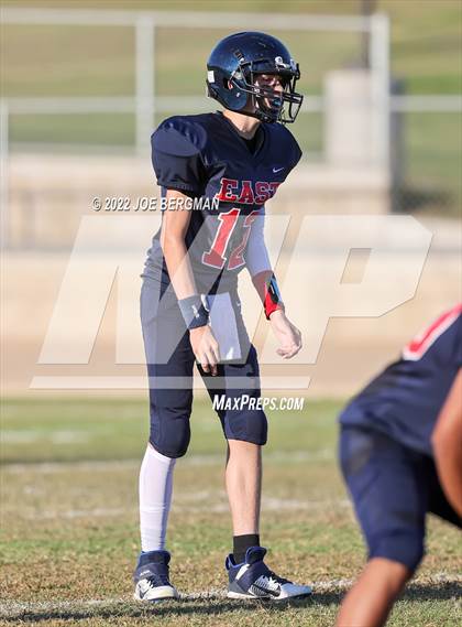 Thumbnail 1 in Highland @ East Bakersfield photogallery.