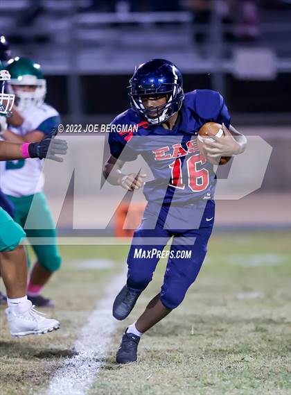 Thumbnail 1 in Highland @ East Bakersfield photogallery.