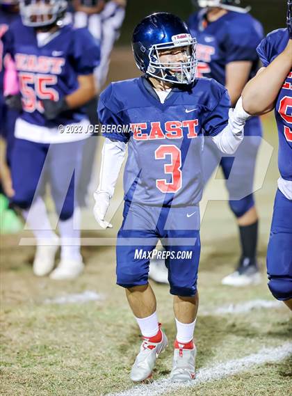 Thumbnail 3 in Highland @ East Bakersfield photogallery.