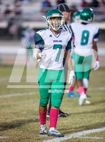 Thumbnail 3 in Highland @ East Bakersfield photogallery.