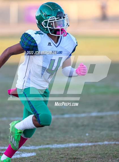 Thumbnail 1 in Highland @ East Bakersfield photogallery.