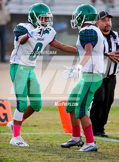 Thumbnail 1 in Highland @ East Bakersfield photogallery.