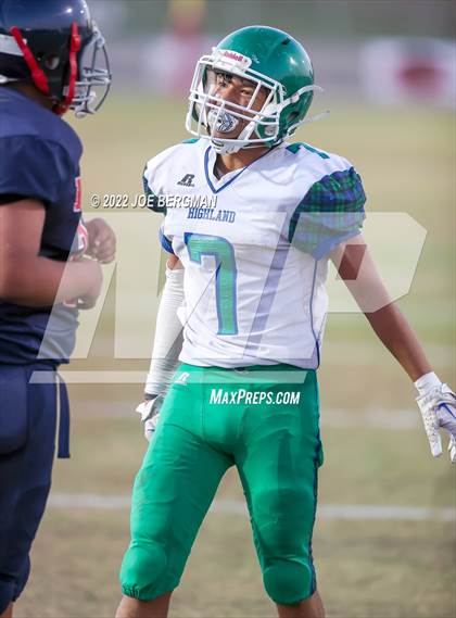 Thumbnail 3 in Highland @ East Bakersfield photogallery.