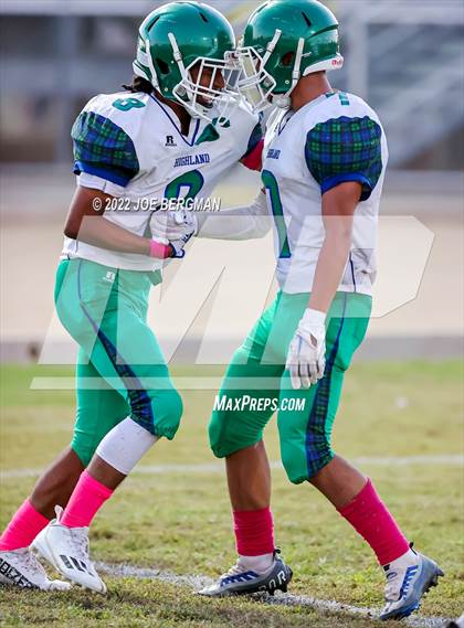Thumbnail 2 in Highland @ East Bakersfield photogallery.