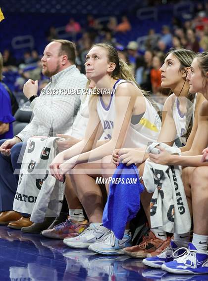 Thumbnail 2 in Lipan vs. Gruver (UIL 2A Basketball State Final) photogallery.