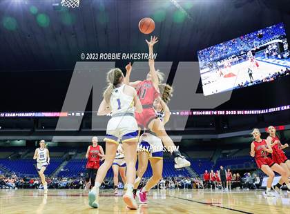 Thumbnail 3 in Lipan vs. Gruver (UIL 2A Basketball State Final) photogallery.