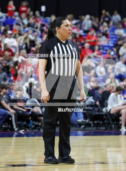 Thumbnail 2 in Lipan vs. Gruver (UIL 2A Basketball State Final) photogallery.