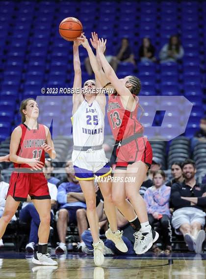 Thumbnail 3 in Lipan vs. Gruver (UIL 2A Basketball State Final) photogallery.