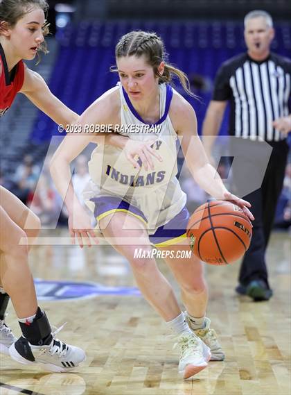 Thumbnail 3 in Lipan vs. Gruver (UIL 2A Basketball State Final) photogallery.