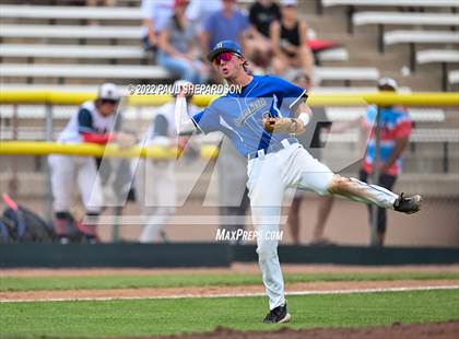 Thumbnail 3 in Broomfield vs. Chaparral (CHSAA 5A State 3rd Round) photogallery.