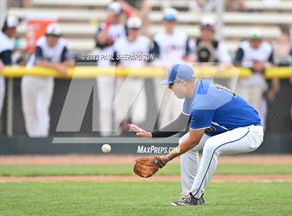 Thumbnail 2 in Broomfield vs. Chaparral (CHSAA 5A State 3rd Round) photogallery.
