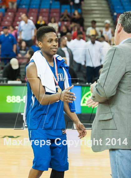 Thumbnail 3 in Bishop O'Dowd vs. Capital Christian (CIF NorCal Regional Open Division Final) photogallery.