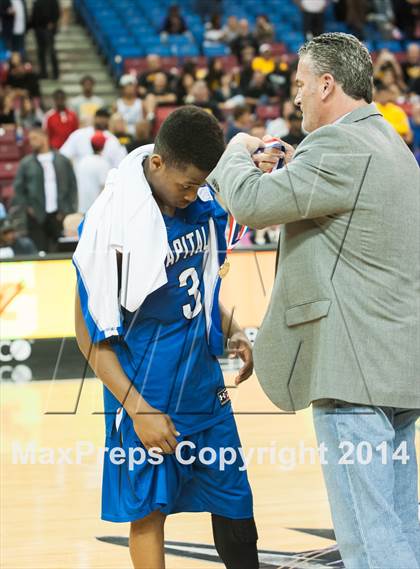 Thumbnail 1 in Bishop O'Dowd vs. Capital Christian (CIF NorCal Regional Open Division Final) photogallery.