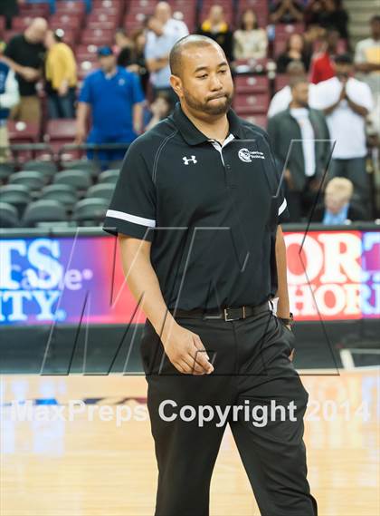 Thumbnail 3 in Bishop O'Dowd vs. Capital Christian (CIF NorCal Regional Open Division Final) photogallery.