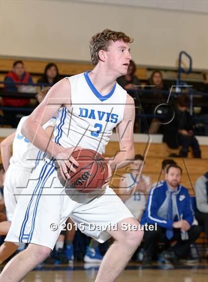 Thumbnail 2 in Franklin vs. Davis (Trojan Toss-Up) photogallery.