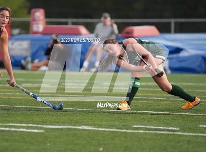 Thumbnail 1 in Harborfield @ East Hampton photogallery.