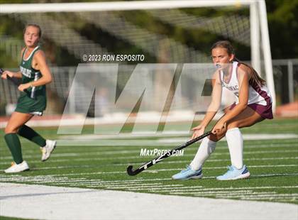 Thumbnail 2 in Harborfield @ East Hampton photogallery.