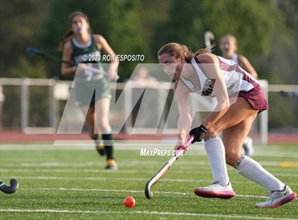 Thumbnail 1 in Harborfield @ East Hampton photogallery.