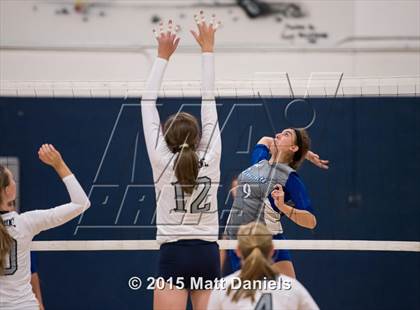 Thumbnail 2 in Hinkley @ Columbine photogallery.