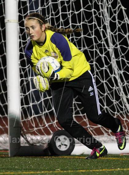 Thumbnail 3 in Hilton vs. Webster Schroeder (Section 5 Class AA Semifinal) photogallery.
