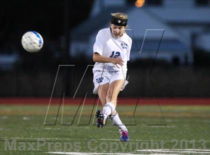 Thumbnail 3 in Hilton vs. Webster Schroeder (Section 5 Class AA Semifinal) photogallery.