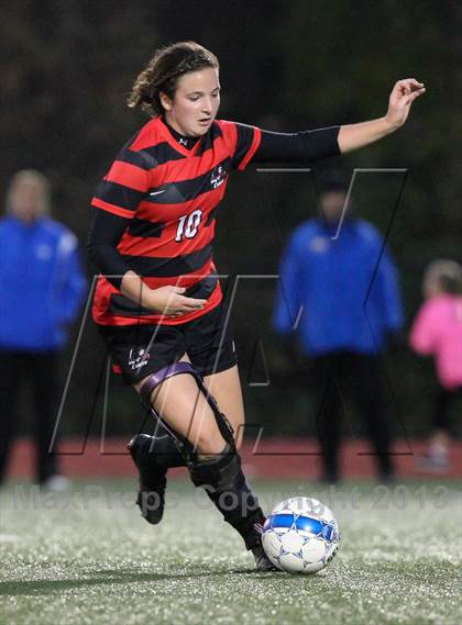 Thumbnail 2 in Hilton vs. Webster Schroeder (Section 5 Class AA Semifinal) photogallery.