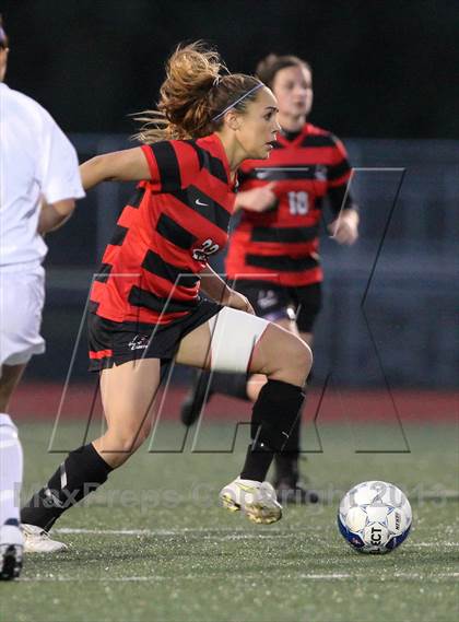 Thumbnail 1 in Hilton vs. Webster Schroeder (Section 5 Class AA Semifinal) photogallery.