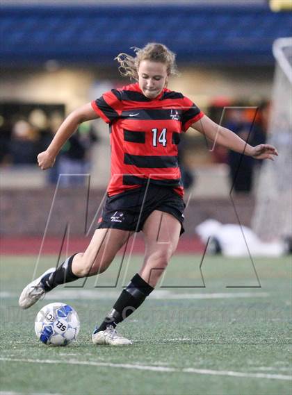 Thumbnail 3 in Hilton vs. Webster Schroeder (Section 5 Class AA Semifinal) photogallery.