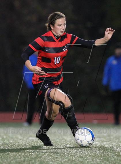 Thumbnail 1 in Hilton vs. Webster Schroeder (Section 5 Class AA Semifinal) photogallery.