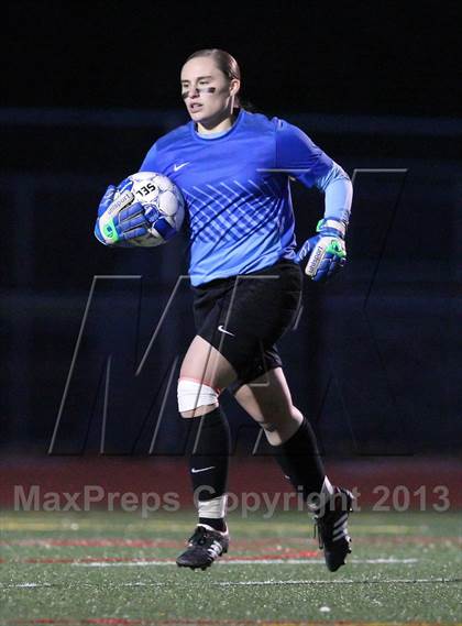 Thumbnail 2 in Hilton vs. Webster Schroeder (Section 5 Class AA Semifinal) photogallery.