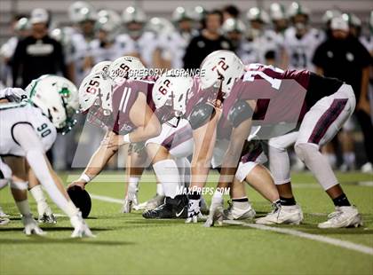 Thumbnail 3 in Southlake Carroll vs Keller Central photogallery.