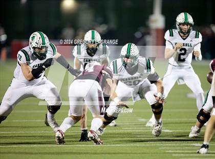 Thumbnail 3 in Southlake Carroll vs Keller Central photogallery.
