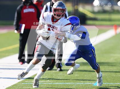 Thumbnail 3 in St. Thomas Aquinas vs Metuchen photogallery.