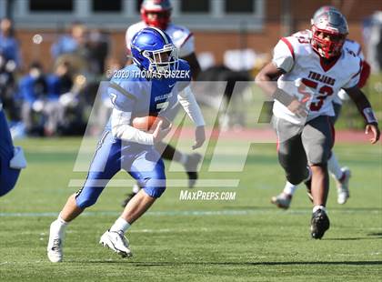 Thumbnail 3 in St. Thomas Aquinas vs Metuchen photogallery.