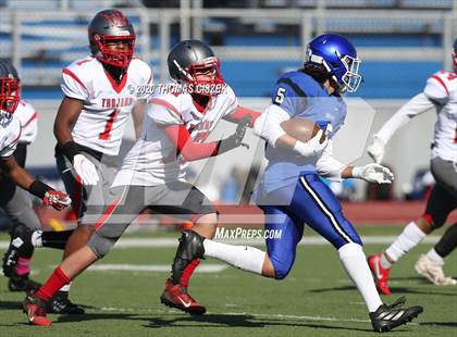 Thumbnail 3 in St. Thomas Aquinas vs Metuchen photogallery.