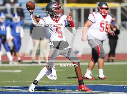 Thumbnail 1 in St. Thomas Aquinas vs Metuchen photogallery.
